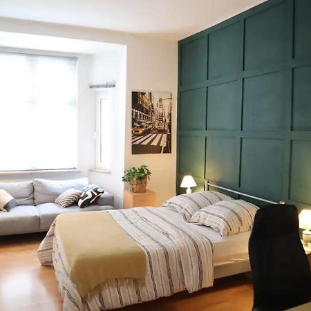 Cozy , Warm And Welcoming Room In The Heart Of Nuernberg Bagian luar foto